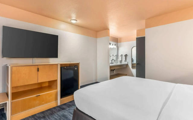 The Sandman Santa Rosa Sonoma, an Ascend Collection Hotel