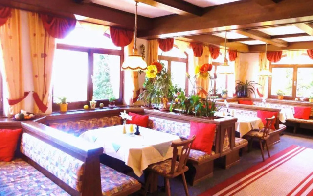 Pension Almhof