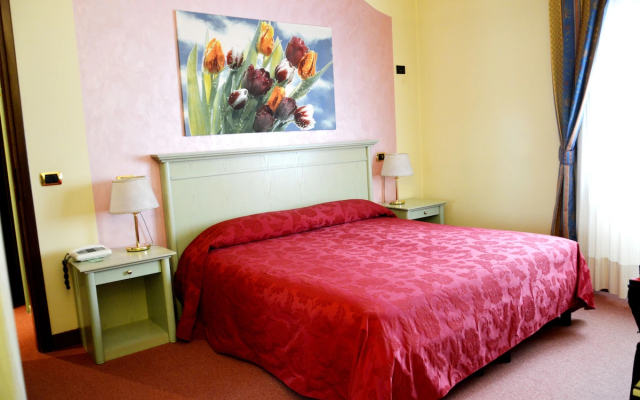 Donatello Hotel