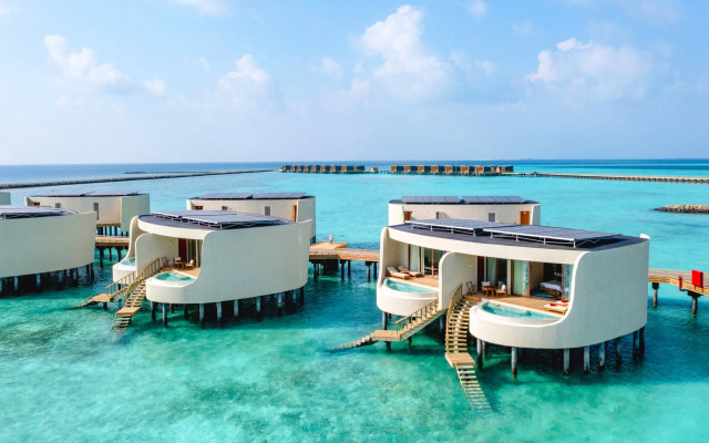 Centara Grand Lagoon Maldives