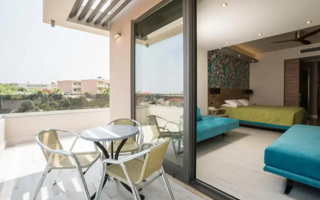 Atrion Hotel
