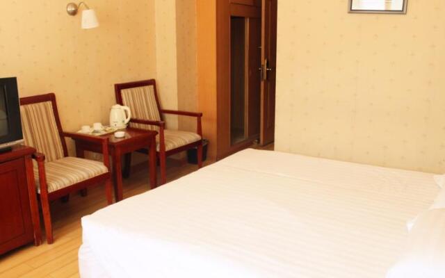 Beijing Rong Bao Hotel