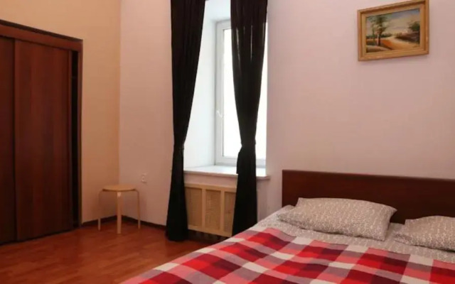 Happy House Hostel Liteyny