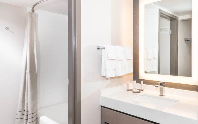 Pittsburgh Airport Marriott