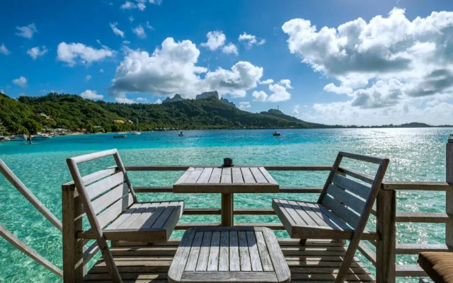 Intercontinental Bora Bora Le Moana Resort