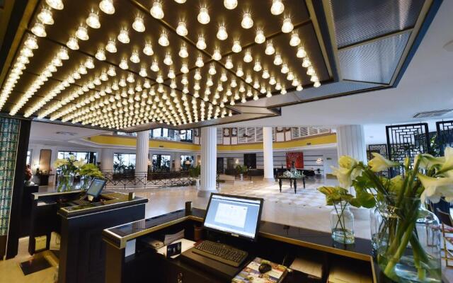 Savoy Hotel & Spa
