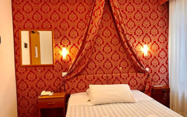 Hotel Canada