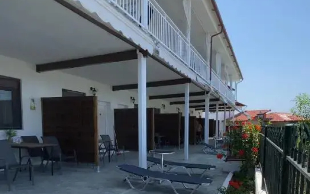 Demi Studios