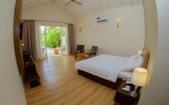 Paradise Hondaafushi Island Resort & Spa