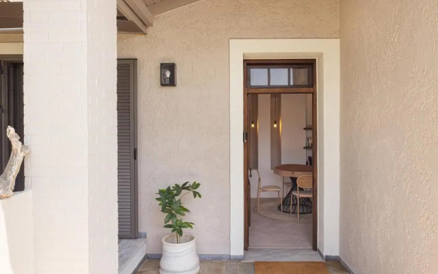 Chariclea Villa