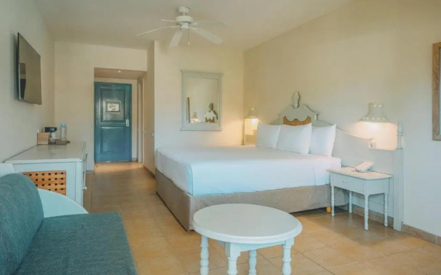 Iberostar Waves Costa Dorada - All Inclusive