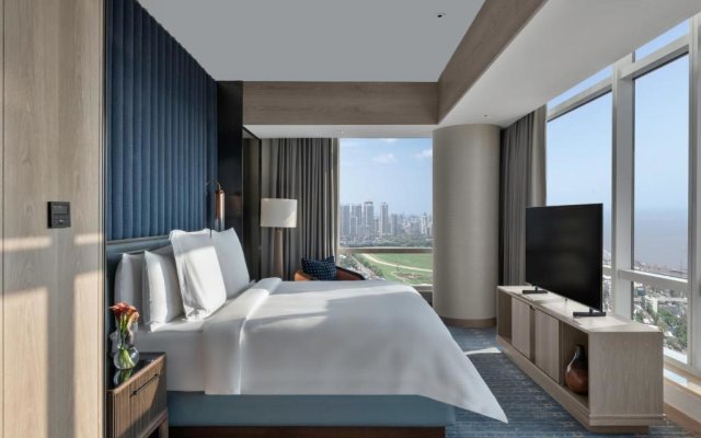 Отель Four Seasons Hotel Mumbai