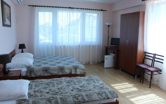 Guest House Zvanba