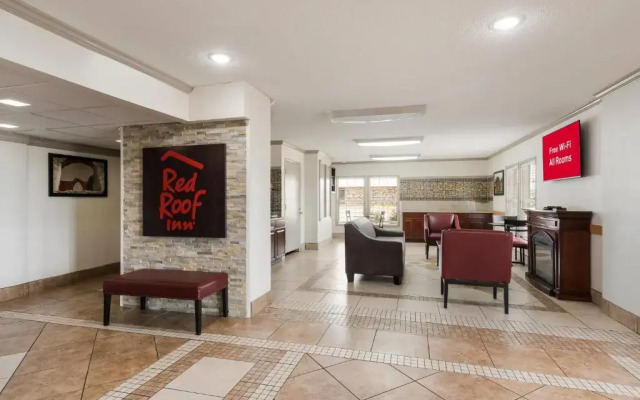 Red Roof Inn College Station