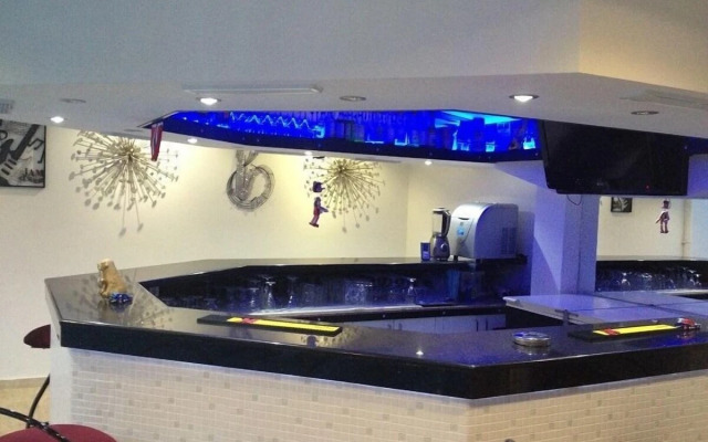 Castello Hotel & Aparts