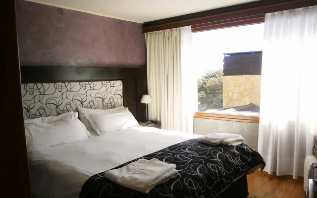 Bahia Paraiso Apart & Suites