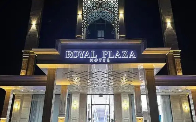 Royal Plaza