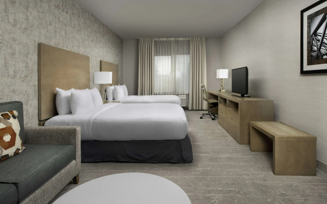 Отель DoubleTree by Hilton Salem, Oregon