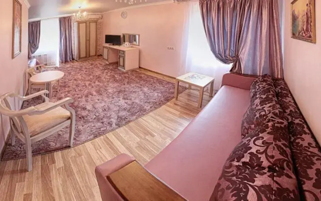Yalana Guest House