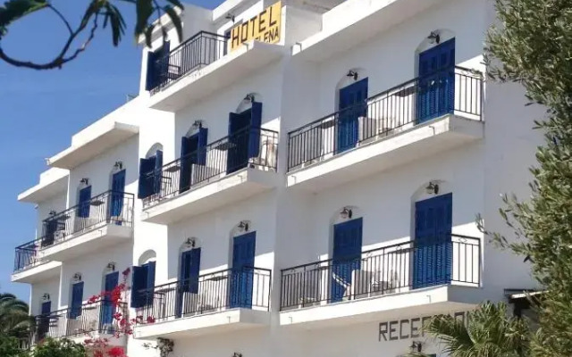 Hotel Maria-Elena