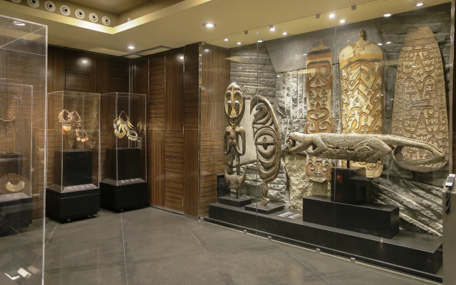 Urban, a Small Luxury  of the World