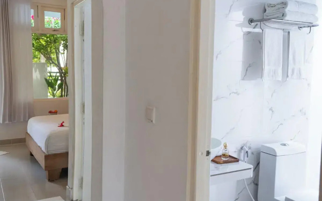 Vaali Maldives Island Escapes & Dive Guest House