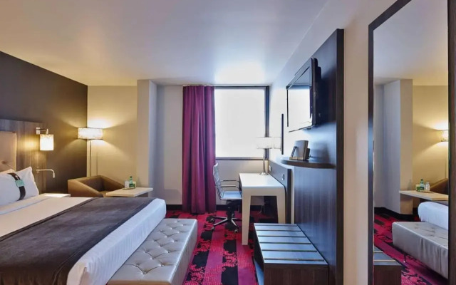 DoubleTree by Hilton Paris Bougival