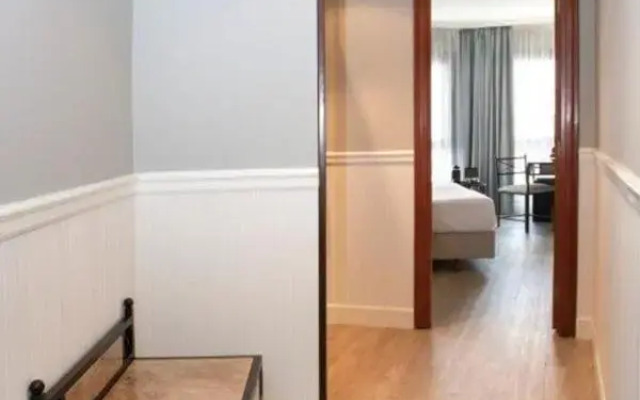 Hotel Gran Via