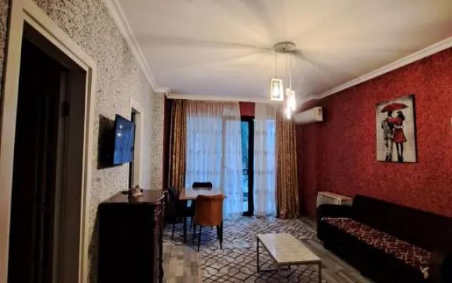 Karvi Hostel & Suites