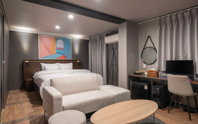 Urban HOTEL&PLAY