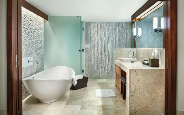 Costa d'Este Beach Resort and Spa