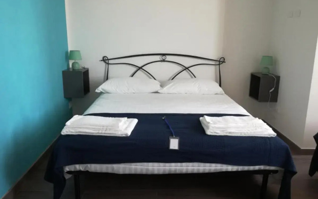 Mambo Suites