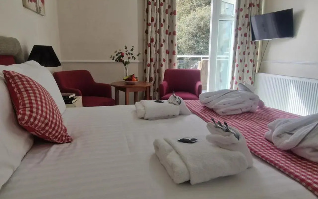 Redcliffe Hotel