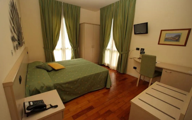 Hotel Fioroni