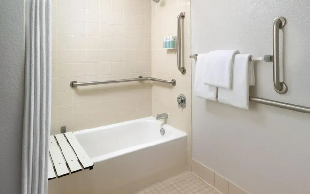 Courtyard by Marriott Orlando International Dr / Conv Cntr