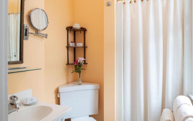 The Palmer House Inn