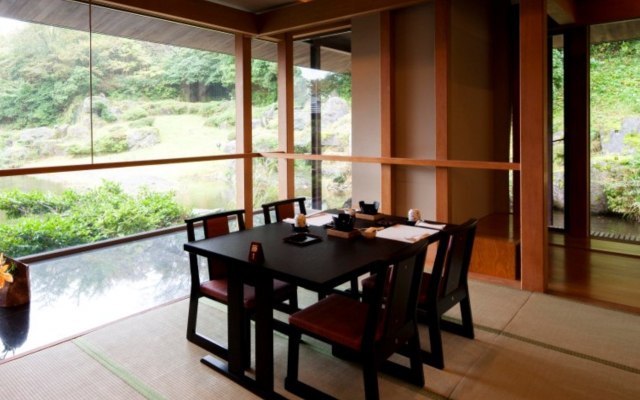 Hakone Yunohana Prince Hotel