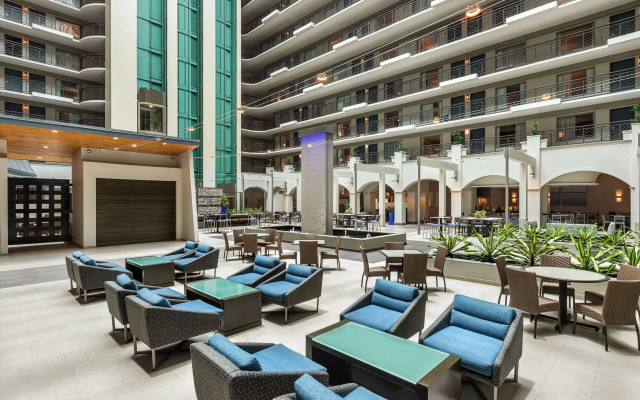 Embassy Suites by Hilton Miami International Airport
