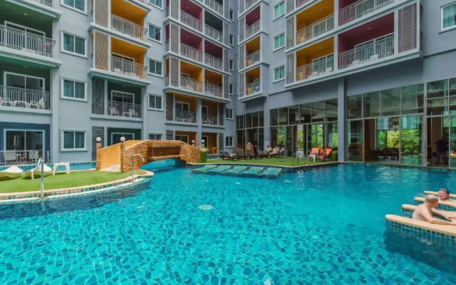 Elite Suites Patong Hotel