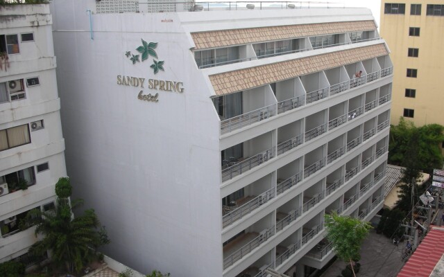 Sandy Spring Hotel