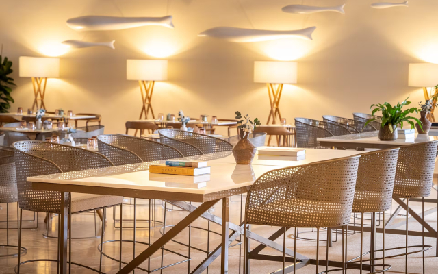 Отель Melia South Beach