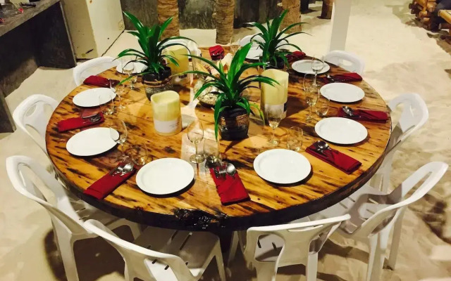 Noovilu Suites Guest House
