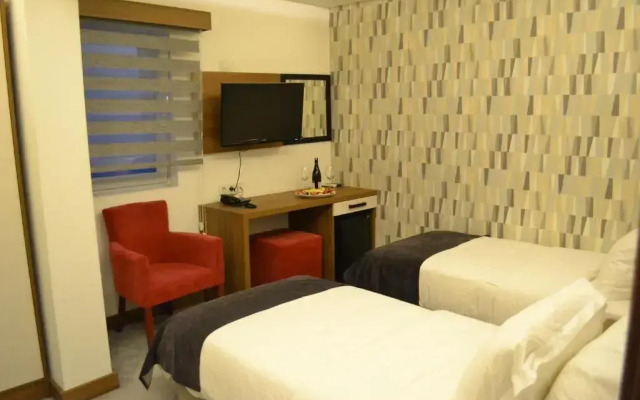 Rivada Hotel