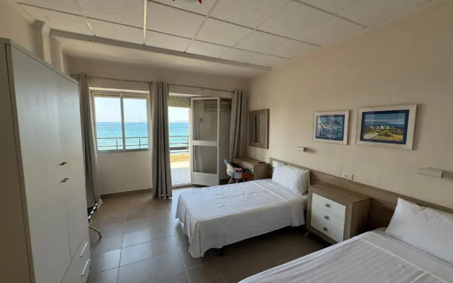 Отель Bahía - 30º Hotels