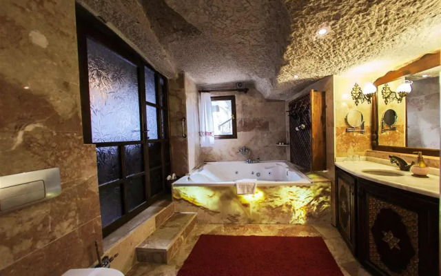Gamirasu Cave Hotel