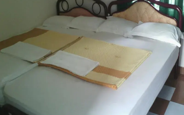 Tien Dinh Hotel