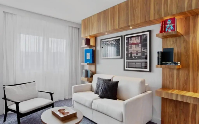 Le Meridien Paris Arc De Triomphe