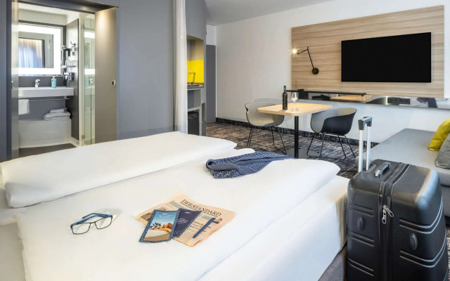 Novotel Suites Wien City Donau Hotel