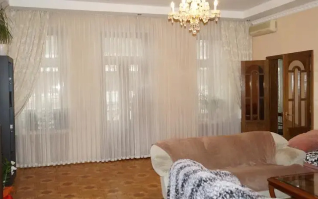 Sweet Home Hostel