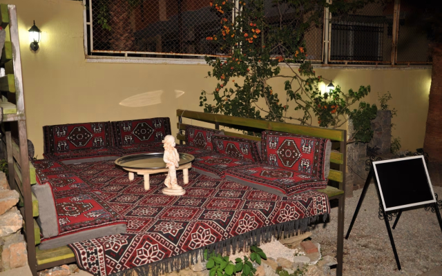 Gold Twins Beach Family